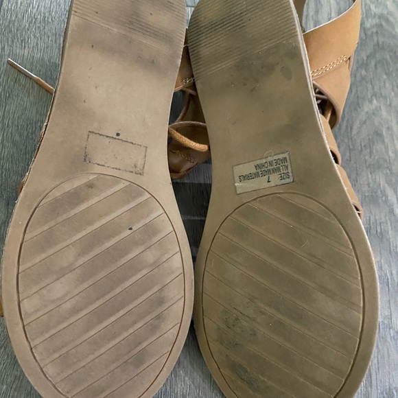 Rue 21 Brown LaceUp Flat Sandals Size 7 - Picture 7 of 9